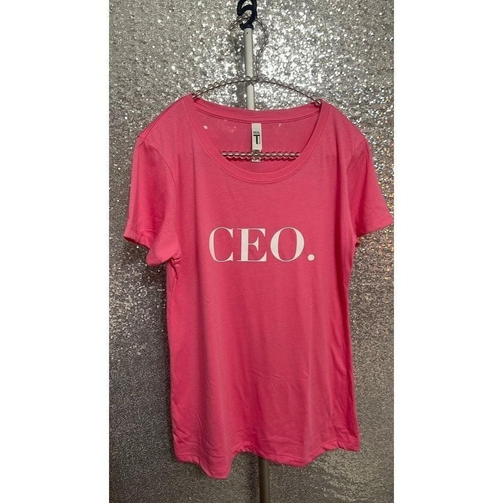 Ideal Next Level Graphic Tee‎ Womens Large Pink New CEO Scoop Neck Slim Fit